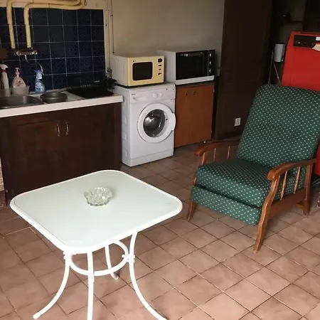Avec Parking Max 7 Personnes Apartament *